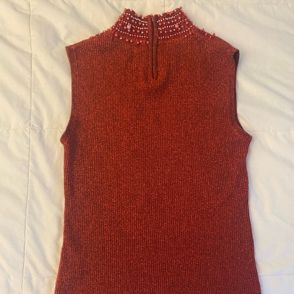 Beaded sleeveless top - Picture 3 of 5